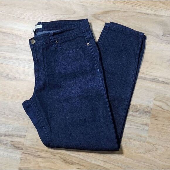 Forever 21 Denim - 🔺️Forever 21 Blue Skinny Jeans Size 10/30